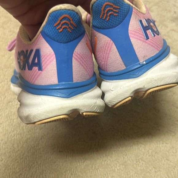 Clifton 9 Hoka - Picture 4 of 8